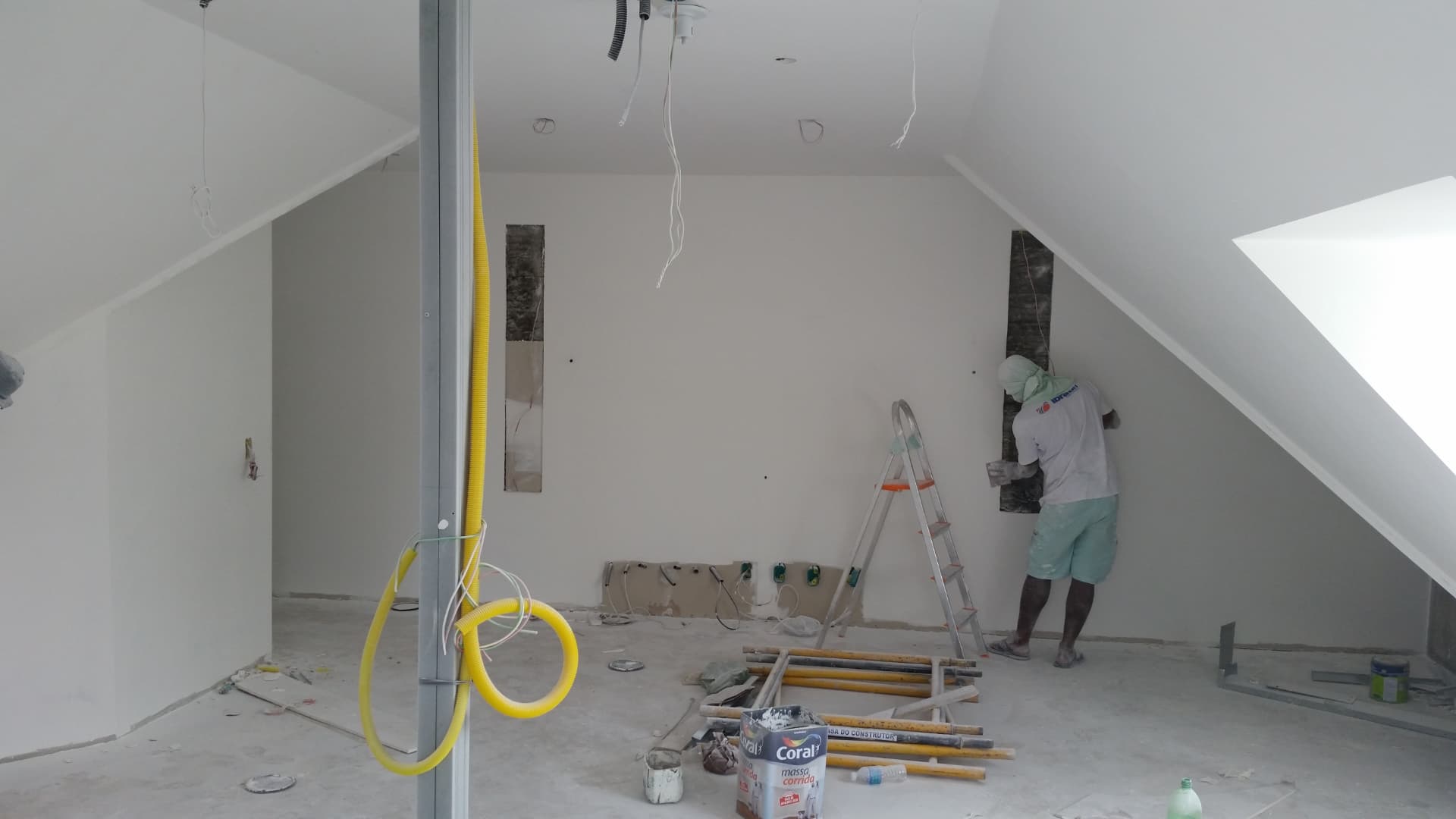 De Duplex a Triplex — Obra em andamento
